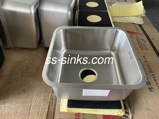 40 * 40cm τετραγωνικό Single Bowl Undermount νεροχύτη εύκολη εγκατάσταση για το ντουλάπι